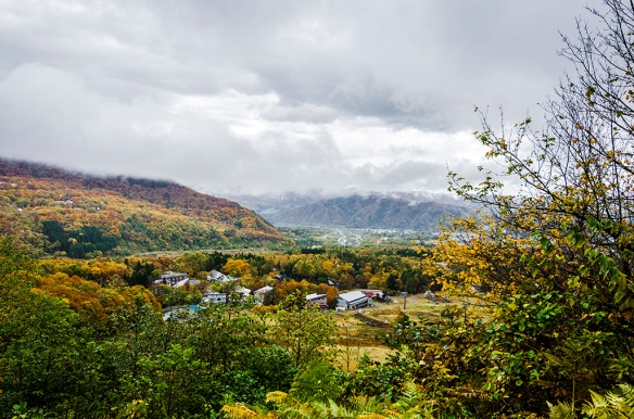 Views on Cloudy Mountains Hakuba